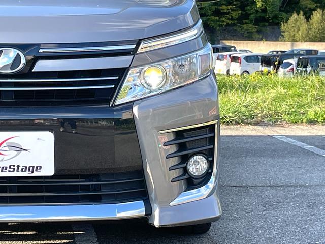 ヴォクシー ZS 煌 ★禁煙車★ワンオーナー車★社外ナビ★後席モニター★両側電動スライドドア★バックカメラ★フルセグTV★ETC★LEDヘッドライト★Bluetooth★スマートキー★USB接続可★DVD再生★点検整備付★(42枚目)