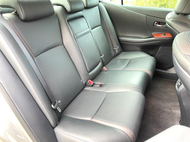 HS HS250h バージョンI ★禁煙車★ワンオーナー★黒革シート★レーダークルコン★衝突軽減システム★純正ナビ★バックカメラ★ETC★ドラレコ★HUD★LEDヘッドライト★シートヒーター・ベンチレーション★Bluetooth★(10枚目)