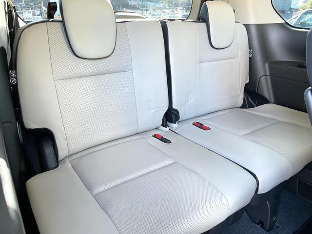 セレナ ライダー　オーテック３０ｔｈアニバーサリー　★禁煙車★純正ナビ★フルセグＴＶ★両側電動スライドドア★エマージェンシーブレーキ★プロパイロット★アラウンドビューモニター★白革シート★後席モニター★ＥＴＣ★ＡＡＣ★ユーザー買取車★車検整備付★（9枚目）