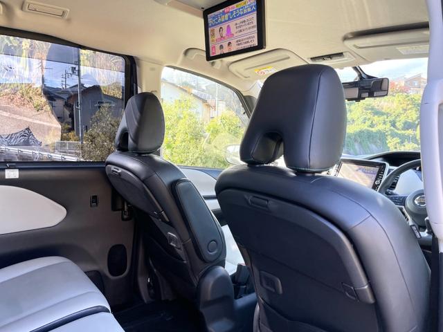 セレナ ライダー　オーテック３０ｔｈアニバーサリー　★禁煙車★純正ナビ★フルセグＴＶ★両側電動スライドドア★エマージェンシーブレーキ★プロパイロット★アラウンドビューモニター★白革シート★後席モニター★ＥＴＣ★ＡＡＣ★ユーザー買取車★車検整備付★（42枚目）