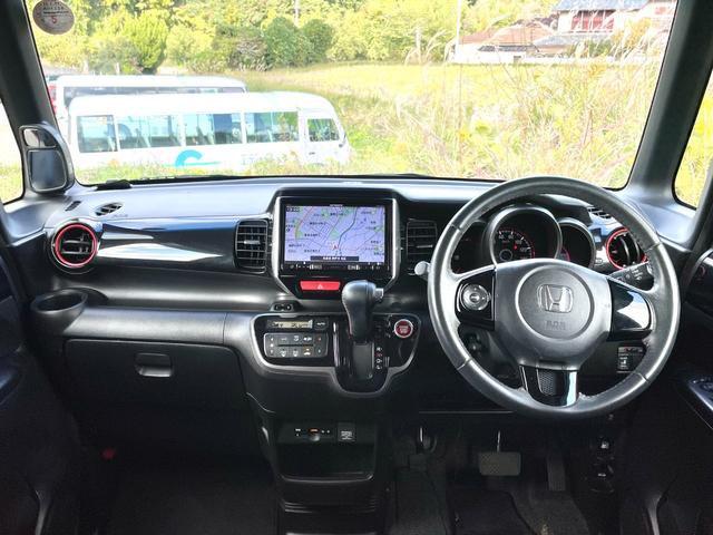 Ｎ－ＢＯＸカスタム Ｇ・Ｌパッケージ　禁煙車　社外ナビＴＶ　バックカメラ　電動スライドドア　ＥＴＣ　ＨＩＤヘッドライト　Ｂｌｕｅｔｏｏｔｈ　リアサンシェード　アイドリングストップ　スマートキー２個　ＤＶＤ再生　ユーザー買取車　点検整備付（5枚目）