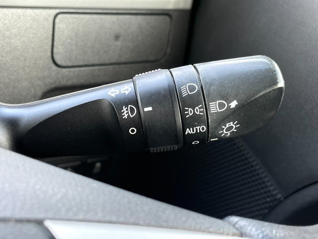 タント カスタムＸ　ＳＡＩＩＩ　禁煙車　社外ナビＴＶ　バックカメラ　パワースライドドア　衝突軽減システム　レーンキープ　シートヒーター　ＬＥＤヘッドライト　ＥＴＣ　スマートキー２個　ＵＳＢ接続可　ユーザー買取車　点検整備付き（26枚目）