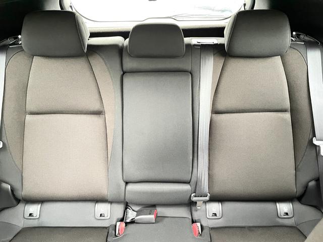 ＭＡＺＤＡ３ファストバック １５Ｓツーリング　禁煙車　純正ナビ　衝突軽減システム　レーンキープ　レーダークルーズコントロール　フルセグＴＶ　バックカメラ　ＢＳＭ　ＨＵＤ　ＬＥＤヘッドライト　ＥＴＣ　ドラレコ　Ｂｌｕｅｔｏｏｔｈ　ＵＳＢ　点検整備付（11枚目）