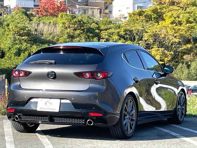 ＭＡＺＤＡ３ファストバック ＸＤ　Ｌパッケージ　禁煙車　黒革シート　ダウンサス　全方位カメラ　ＢＯＳＥサウンド　シートヒーター　衝突軽減システム　ＣＤ／ＤＶＤ　地デジ　Ｂｌｕｅｔｏｏｔｈ　ＢＳＭ　ＨＵＤ　エアロ　ステアヒーター　ＥＴＣ　法定整備付（8枚目）