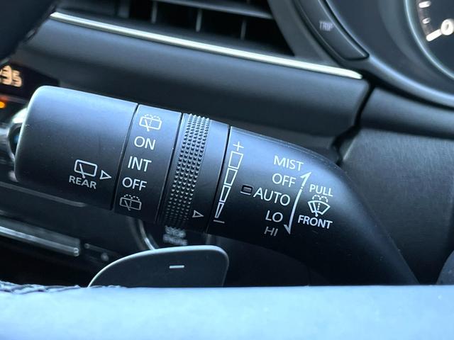 ＭＡＺＤＡ３ファストバック ＸＤ　Ｌパッケージ　禁煙車　黒革シート　ダウンサス　全方位カメラ　ＢＯＳＥサウンド　シートヒーター　衝突軽減システム　ＣＤ／ＤＶＤ　地デジ　Ｂｌｕｅｔｏｏｔｈ　ＢＳＭ　ＨＵＤ　エアロ　ステアヒーター　ＥＴＣ　法定整備付（25枚目）