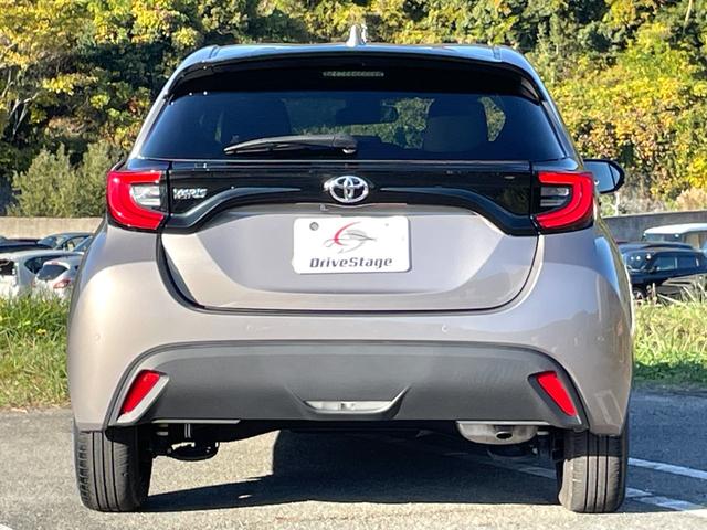 ヤリス Ｚ　禁煙車　ワンオーナー　純正ナビ　衝突軽減システム　レーダークルコン　　レーンキープ　バックカメラ　Ｂｌｕｅｔｏｏｔｈ　スマートキー２つ　シートヒーター　ステアヒーター　ＥＴＣ　ＵＳＢ　法定整備付（48枚目）