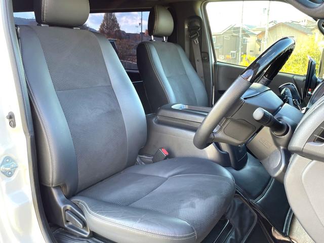 ハイエースバン スーパーGL ダークプライムII 禁煙車 ベットキット 社外ナビ フルセグTV 衝突軽減システム 両側電動スライドドア レーンキープ Bカメラ ETC LED フォグ ドラレコ Bluetooth USB スマートキー2個 車検整備付(9枚目)