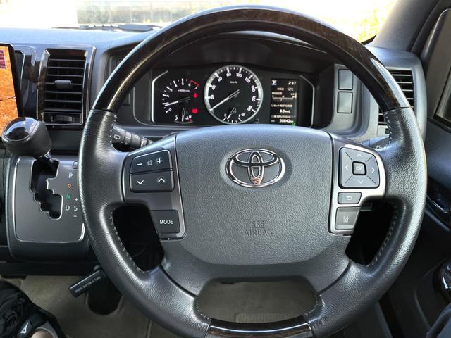 ハイエースバン スーパーGL ダークプライムII 禁煙車 ベットキット 社外ナビ フルセグTV 衝突軽減システム 両側電動スライドドア レーンキープ Bカメラ ETC LED フォグ ドラレコ Bluetooth USB スマートキー2個 車検整備付(15枚目)