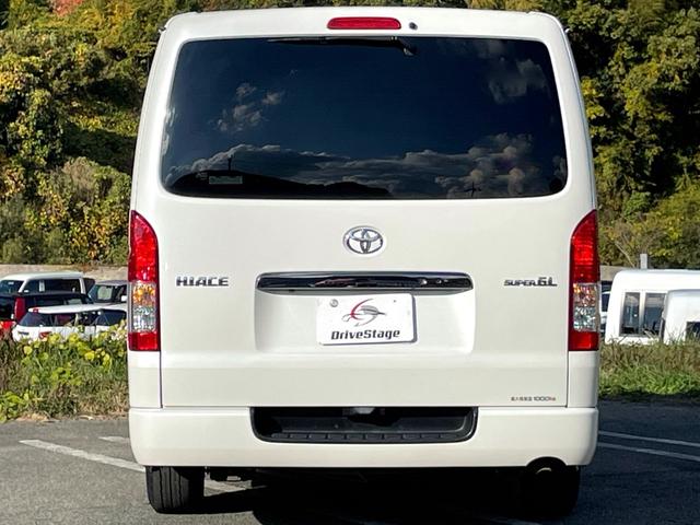 ハイエースバン スーパーGL ダークプライムII 禁煙車 ベットキット 社外ナビ フルセグTV 衝突軽減システム 両側電動スライドドア レーンキープ Bカメラ ETC LED フォグ ドラレコ Bluetooth USB スマートキー2個 車検整備付(50枚目)