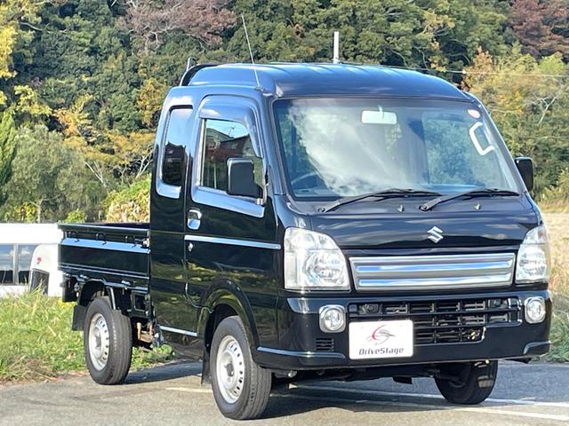 スーパーキャリイ Ｘ　禁煙車　衝突軽減システム　４ＷＤ　ワンオーナー車　キーレス　三方開　オーバーヘットシェルフ　ゲートプロテクタ　荷台マット　ＣＤチューナー　点検整備付（6枚目）