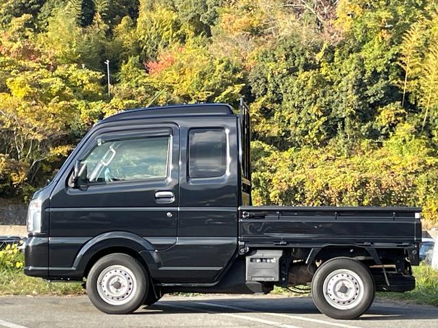 スーパーキャリイ Ｘ　禁煙車　衝突軽減システム　４ＷＤ　ワンオーナー車　キーレス　三方開　オーバーヘットシェルフ　ゲートプロテクタ　荷台マット　ＣＤチューナー　点検整備付（23枚目）