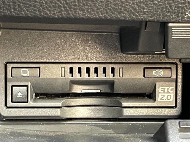 ＥＳ ＥＳ３００ｈ　バージョンＬ　後期型　禁煙　サンルーフ　マークレビンソンプレミアムサラウンドサウンドシステム　本革シート　パノラミックビューモニター　本革シート　１２．３型ナビ　３眼フルＬＥＤ　デジタルインナーミラー　ユーザー買取（32枚目）