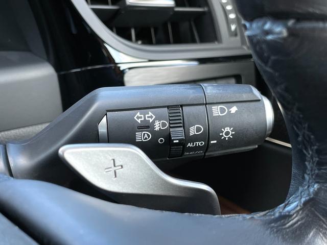 ＥＳ ＥＳ３００ｈ　バージョンＬ　後期型　禁煙　サンルーフ　マークレビンソンプレミアムサラウンドサウンドシステム　本革シート　パノラミックビューモニター　本革シート　１２．３型ナビ　３眼フルＬＥＤ　デジタルインナーミラー　ユーザー買取（34枚目）