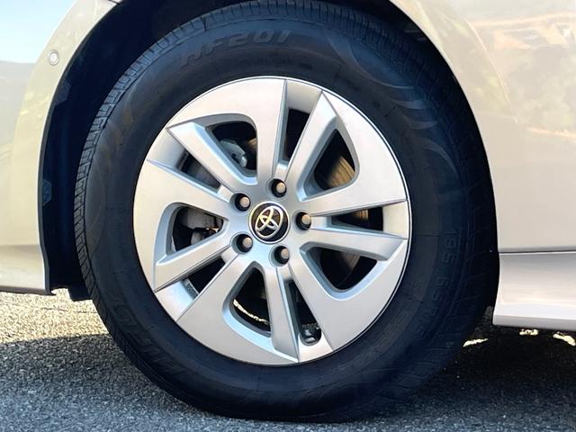 プリウス Ｓセーフティプラス　禁煙車　純正９インチナビ　レーダークルーズコントロール　衝突軽減システム　フルセグＴＶ　バックカメラ　ドラレコ　ＥＴＣ　Ｂｌｕｅｔｏｏｔｈ　ＬＥＤヘッドライト　スマートキー２個　ユーザー買取車（47枚目）