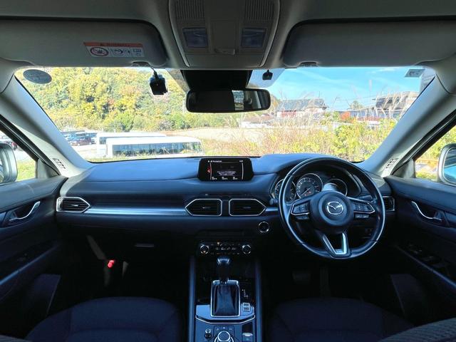 ＣＸ－５ ２０Ｓ　プロアクティブ　★禁煙車★純正ナビ★フルセグＴＶ★衝突軽減システム★全周囲モニター★オートクルーズコントロール★ＥＴＣ★ドラレコ★ＬＥＤ★ＢＳＭ★ＨＵＤ★パワーリストゲート★Ｂｌｕｅｔｏｏｔｈ★ＵＳＢ★車検整備付★（5枚目）