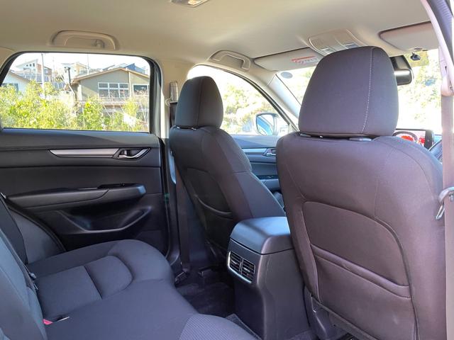 ＣＸ－５ ２０Ｓ　プロアクティブ　★禁煙車★純正ナビ★フルセグＴＶ★衝突軽減システム★全周囲モニター★オートクルーズコントロール★ＥＴＣ★ドラレコ★ＬＥＤ★ＢＳＭ★ＨＵＤ★パワーリストゲート★Ｂｌｕｅｔｏｏｔｈ★ＵＳＢ★車検整備付★（43枚目）