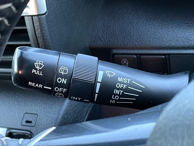 シエンタ Ｇ　★禁煙車★ワンオーナー★純正ナビ★フルセグＴＶ★両側電動スライドドア★プリクラッシュセーフティシステム★全周囲モニター★ＥＴＣ★ＬＥＤ★両席シートヒーター★ユーザー買取車★スペアキー２つ★車検整備付★（29枚目）