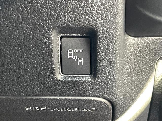 レヴォーグ １．６ＳＴＩスポーツアイサイト　禁煙車　アイサイトＶｅｒ３　アドバンストセーフティパッケージ　本革シート　純正ナビ　フルセグＴＶ　バックカメラ　ＥＴＣ　レーダークルーズ　シートヒーター　Ｂｌｕｅｔｏｏｔｈ　スマートキー　車検整備付（14枚目）