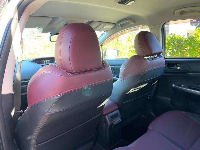 レヴォーグ １．６ＳＴＩスポーツアイサイト　禁煙車　アイサイトＶｅｒ３　アドバンストセーフティパッケージ　本革シート　純正ナビ　フルセグＴＶ　バックカメラ　ＥＴＣ　レーダークルーズ　シートヒーター　Ｂｌｕｅｔｏｏｔｈ　スマートキー　車検整備付（37枚目）