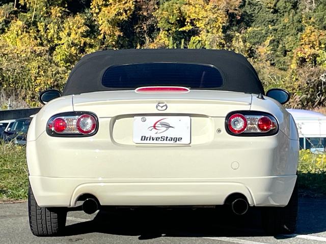 ロードスター ＲＳ　禁煙車　幌開閉確認済み　６速ＭＴ　ＢＯＳＥサウンドシステム　ＥＴＣ　ＨＩＤライト　社外マフラー　ユーザー買取車　点検整備付（39枚目）