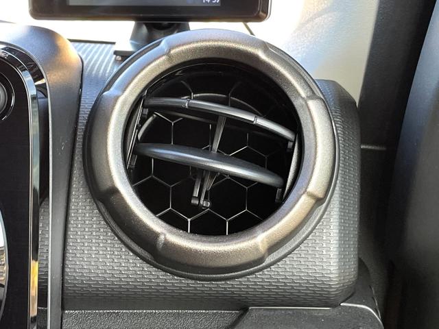 ジムニーシエラ JC 禁煙車 ワンオーナー 社外メモリーナビ ブラックルーフ 衝突軽減システム レーンキープ スマートキー2つ Bluetooth ETC ドラレコ バックカメラ フルセグTV シートヒーター クルコン(32枚目)