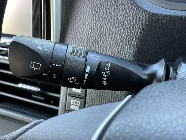 ノア ハイブリッドX ディライトプラス 禁煙車 純正9インチナビ 両側電動スライドドア 純正後席フリップダウンモニター 衝突軽減システム レーンキープ 前後ドラレコ バックカメラ Bluetooth フルセグTV ETC スマートキー2個(30枚目)