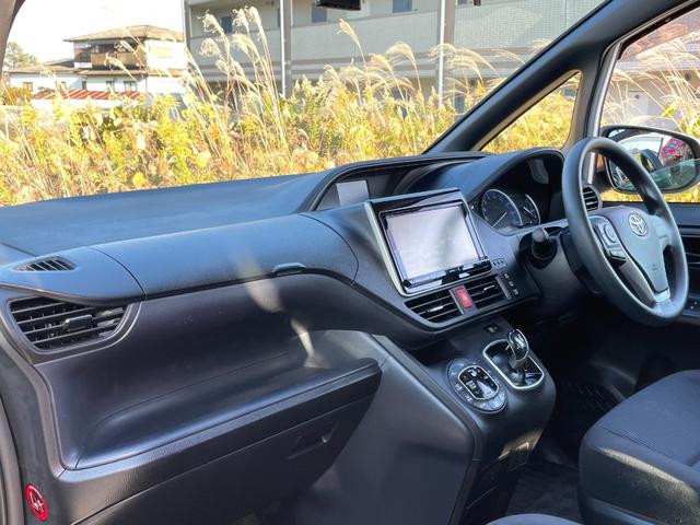 ノア ハイブリッドX ディライトプラス 禁煙車 純正9インチナビ 両側電動スライドドア 純正後席フリップダウンモニター 衝突軽減システム レーンキープ 前後ドラレコ バックカメラ Bluetooth フルセグTV ETC スマートキー2個(32枚目)