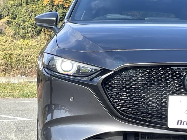 MAZDA3ファストバック 20Sバーガンディ セレクション 禁煙車 ワンオーナー 赤革シート 全方位カメラ BOSEサウンド レーダークルコン 衝突軽減システム レーンキープ ブラインドスポットモニター 純正ナビ フルセグTV シートヒーター スマートキー(41枚目)