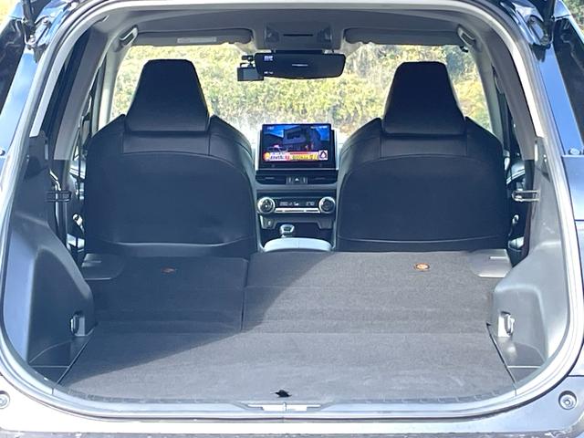 ＲＡＶ４ アドベンチャー　禁煙車　１０インチナビ　衝突軽減システム　レーダークルーズ　バックカメラ　フルセグＴＶ　ＥＴＣ　前後ドラレコ　ＬＥＤヘッドライト　Ｂｌｕｅｔｏｏｔｈ　レーンキープ　スマートキー　ＵＳＢ　車検整備付（36枚目）