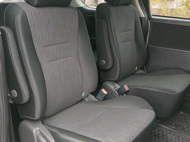 ノア Ｓｉ　禁煙車　社外ナビ　フルセグＴＶ　電動スライドドア　ＥＴＣ　パドルシフト　ＨＩＤ　フォグ　コーナーセンサー　Ｂｌｕｅｔｏｏｔｈ　スマートキー　車検整備付（9枚目）