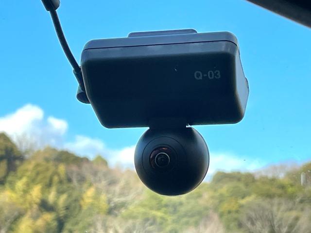 プリウス Ｓ　禁煙車　純正ナビ　フルセグＴＶ　バックカメラ　ＥＴＣ　ドラレコ　Ｂｌｕｅｔｏｏｔｈ　スペアキー　ユーザー買取車　点検整備付（15枚目）