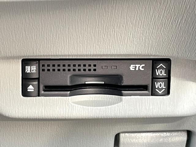 プリウス Ｓ　禁煙車　純正ナビ　フルセグＴＶ　バックカメラ　ＥＴＣ　ドラレコ　Ｂｌｕｅｔｏｏｔｈ　スペアキー　ユーザー買取車　点検整備付（16枚目）