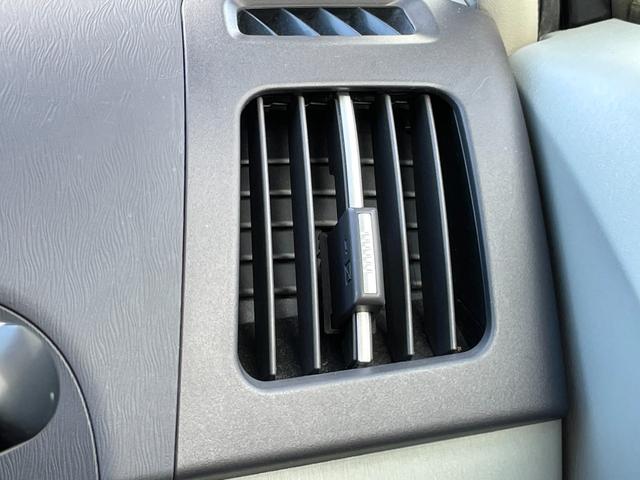 プリウス Ｓ　禁煙車　純正ナビ　フルセグＴＶ　バックカメラ　ＥＴＣ　ドラレコ　Ｂｌｕｅｔｏｏｔｈ　スペアキー　ユーザー買取車　点検整備付（25枚目）