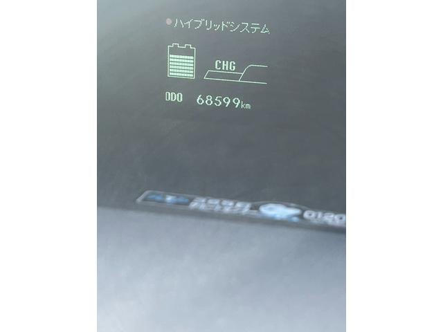 プリウス Ｓ　禁煙車　純正ナビ　フルセグＴＶ　バックカメラ　ＥＴＣ　ドラレコ　Ｂｌｕｅｔｏｏｔｈ　スペアキー　ユーザー買取車　点検整備付（28枚目）