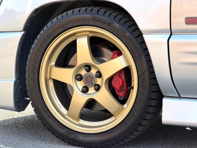 ���I�v�V�������������p�ӂ��Ă���܂��B����]�̃I�v�V���������[�Ԏ��Ɏ��t������Ԃł��n���v���܂��̂ł��C�y�ɂ����k���������B