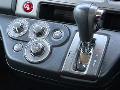 ��������ǣ��ؤηǺܼ̿��ʳ��ˤ⡢����̿���������ޤ����餴��˾�βս�ˤĤ��Ƽ̿������ꤹ�뤳�Ȥ��ǽ�Ǥ��������ڤˤ����������������� 5