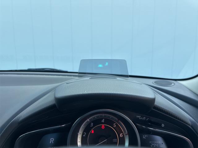 デミオ ＸＤツーリング　ブラインド・スポット・モニタリング（リア・クロス・トラフィック・アラート機能付）＋ハイ・ビーム・コントロールシステム＋車線逸脱警報システム、ＣＤ／ＤＶＤプレーヤー＋地デジＴＶチューナー（フルセグ）（37枚目）