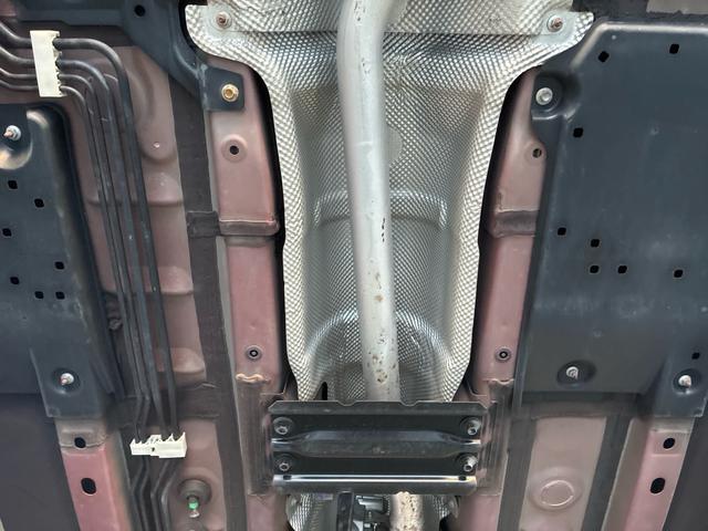 デミオ ＸＤツーリング　ブラインド・スポット・モニタリング（リア・クロス・トラフィック・アラート機能付）＋ハイ・ビーム・コントロールシステム＋車線逸脱警報システム、ＣＤ／ＤＶＤプレーヤー＋地デジＴＶチューナー（フルセグ）（61枚目）