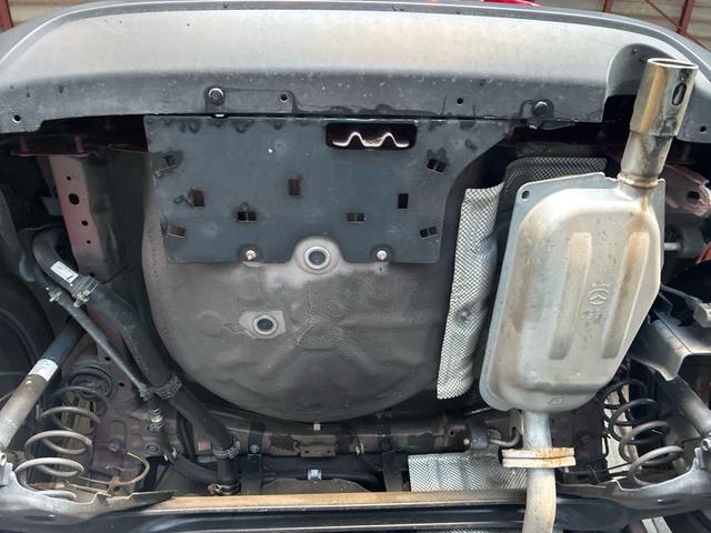 デミオ ＸＤツーリング　ブラインド・スポット・モニタリング（リア・クロス・トラフィック・アラート機能付）＋ハイ・ビーム・コントロールシステム＋車線逸脱警報システム、ＣＤ／ＤＶＤプレーヤー＋地デジＴＶチューナー（フルセグ）（62枚目）