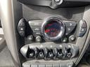 クーパー　クロスオーバー　運転席助手席サイドエアバック　禁煙車　電動格納ミラー　ミュージックプレイヤー接続　Ｂｌｕｅｔｏｏｔｈ接続　バックカメラ　ＣＤ（28枚目）