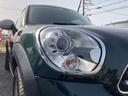 クーパー　クロスオーバー　運転席助手席サイドエアバック　禁煙車　電動格納ミラー　ミュージックプレイヤー接続　Ｂｌｕｅｔｏｏｔｈ接続　バックカメラ　ＣＤ（40枚目）