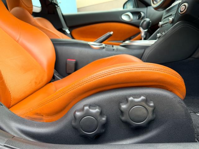 フェアレディＺ バージョンＳＴ　純正ナビ　ＴＶ　社外１９インチＡＷ　ＴＥＩＮ車高調　社外マフラー　バックカメラ　シートヒーター　ＢＯＳＥサウンドシステム　前後ドライブレコーダー　ＥＴＣ　スマートキー（29枚目）