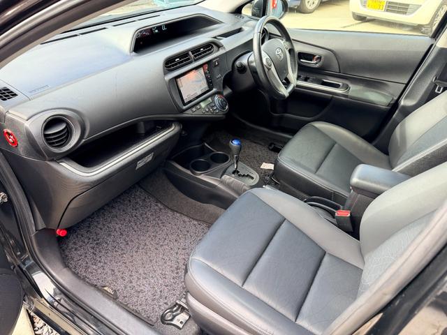 アクア Gブラックソフトレザーセレクション 純正ナビ TV バックカメラ スマートキー ETC(33枚目)