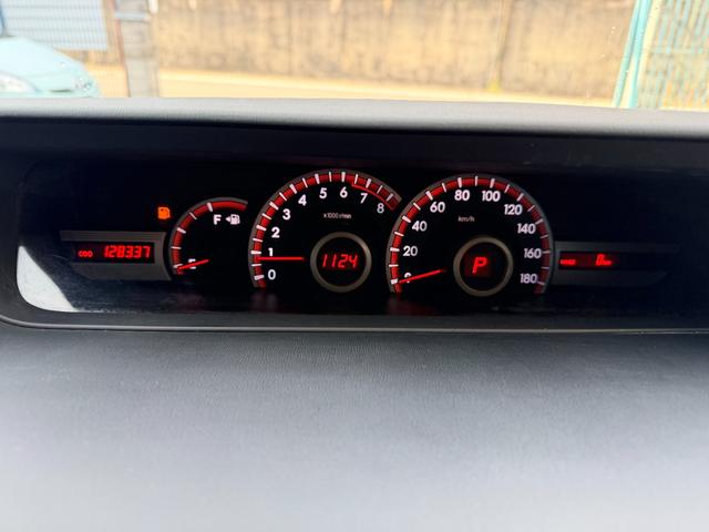 ヴォクシー ＺＳ　純正ナビ　ＴＶ　バックカメラ　両側パワースライドドア　スマートキー　ＥＴＣ（16枚目）