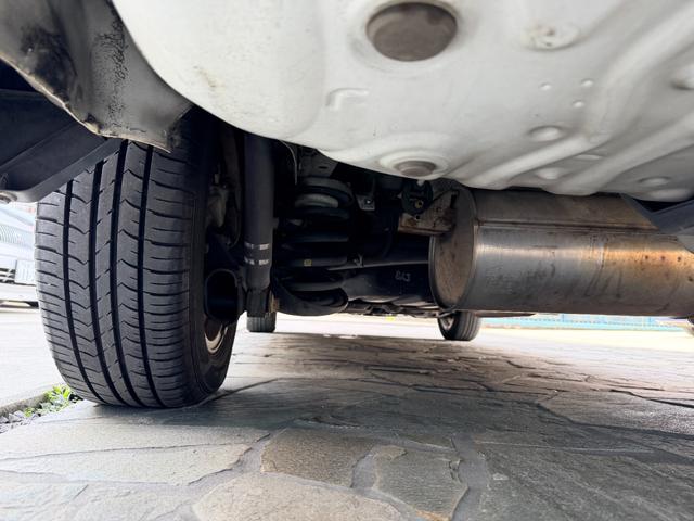 ヴォクシー ＺＳ　純正ナビ　ＴＶ　バックカメラ　両側パワースライドドア　スマートキー　ＥＴＣ（44枚目）