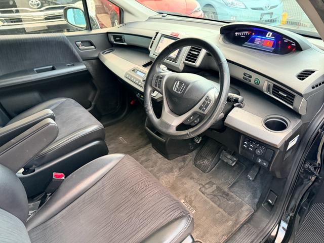 フリードハイブリッド ジャストセレクション　純正ナビ　ＴＶ　バックカメラ　両側パワースライドドア　キーレス　ＥＴＣ（17枚目）