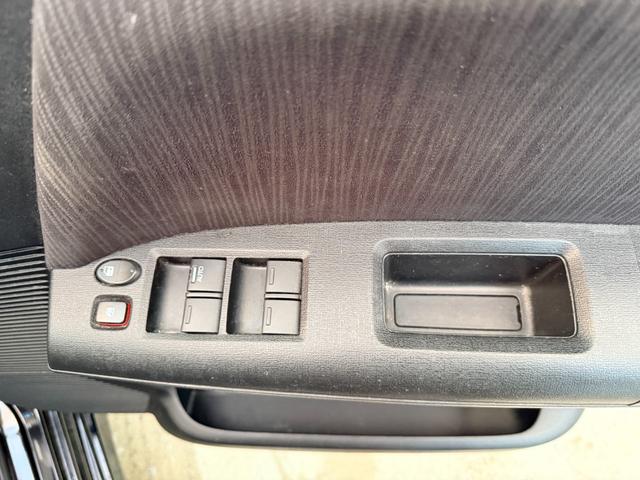 フリードハイブリッド ジャストセレクション　純正ナビ　ＴＶ　バックカメラ　両側パワースライドドア　キーレス　ＥＴＣ（33枚目）