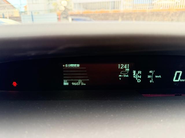 プリウス Ｓ　純正ナビ　ＴＶ　バックカメラ　スマートキー　ＥＴＣ（17枚目）