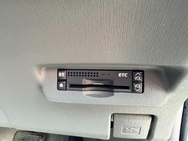 プリウス Ｓ　純正ナビ　ＴＶ　バックカメラ　スマートキー　ＥＴＣ（20枚目）