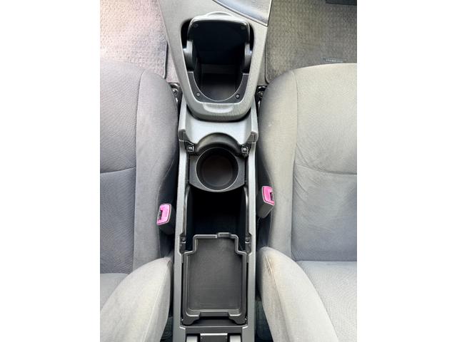 プリウス Ｓ　純正ナビ　ＴＶ　バックカメラ　スマートキー　ＥＴＣ（21枚目）